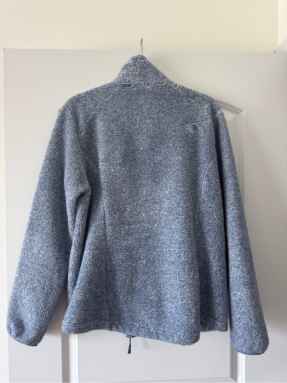 The North Face Wolmen's Novalty Osito Jacket Size XL - Picture 7 of 9